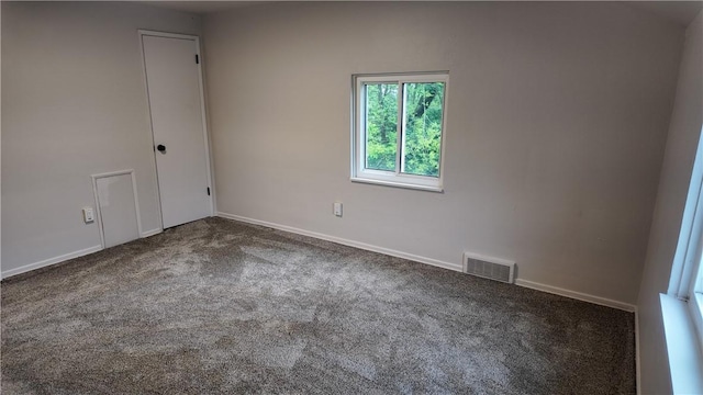 7709 Mark Dr, Penn Hills, PA 15147 - unfurnished room with carpet floors and baseboards