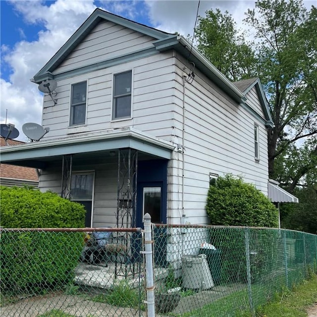 243 Whitaker St, Whitaker, PA 15120 - photo 4