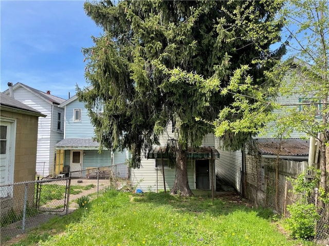 230 E 15th Ave, Homestead, PA 15120 - view of back of house