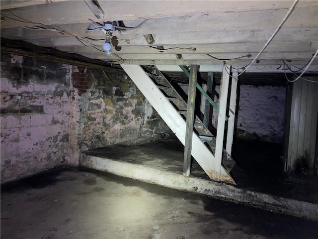 230 E 15th Ave, Homestead, PA 15120 - unfinished basement featuring stairway