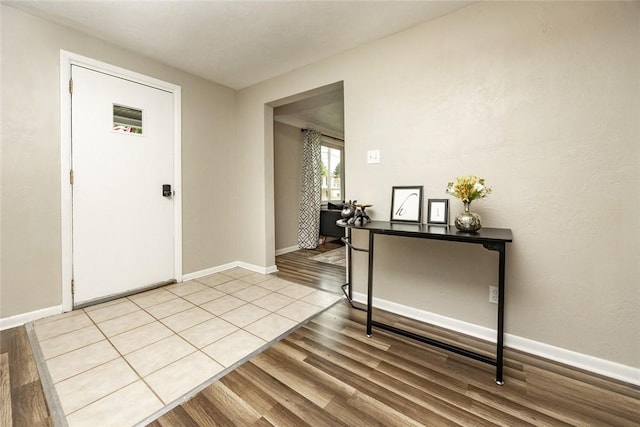 234 E Neshannock Ave, New Wilmington Boro, PA 16142 - foyer featuring light wood finished floors and baseboards