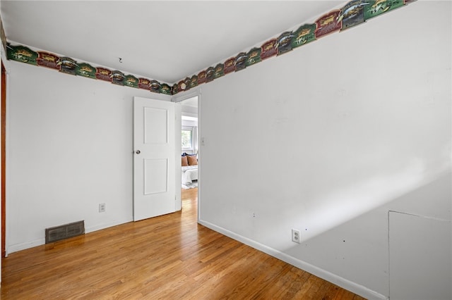 318 Milbren Dr, Penn Hills, PA 15147 - empty room with baseboards and light wood-style floors