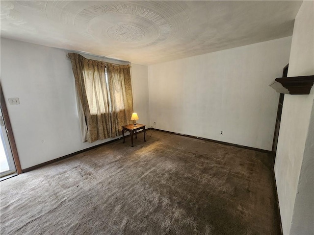 421 32nd St, Mckeesport, PA 15132 - unfurnished room with baseboards and carpet