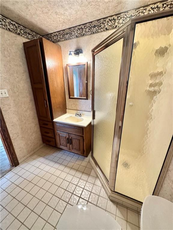 943 Orchard Ave, City Of Greensburg, PA 15601 - photo 15