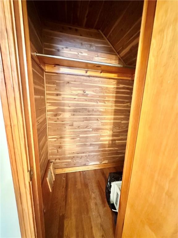 943 Orchard Ave, City Of Greensburg, PA 15601 - photo 30