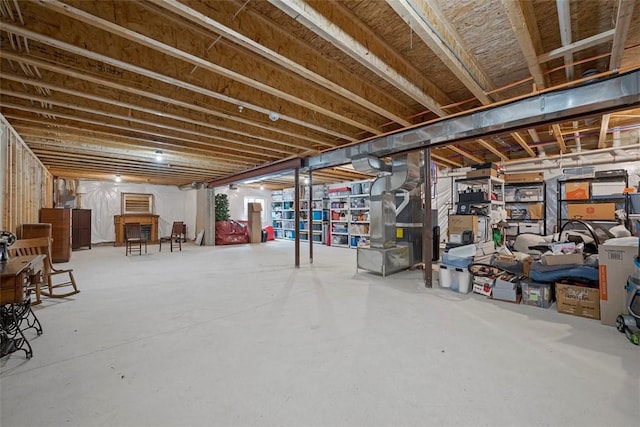 3033 Mahican Cir, Marshall, PA 16046 - unfinished below grade area with heating unit