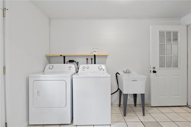 147 Crimson Oak Rd, Jefferson Twp Som, PA 15501 - laundry area featuring independent washer and dryer and light tile patterned floors