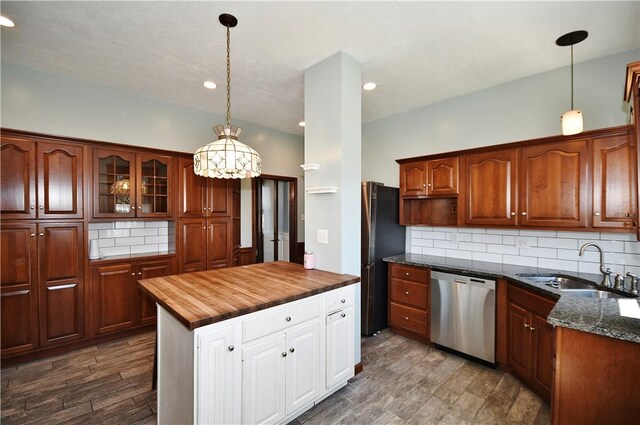 918 Arlington Prt, Vue, PA 15133 - kitchen with dishwasher, a sink, wooden counters, backsplash, and freestanding refrigerator