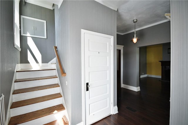 918 Arlington Prt, Vue, PA 15133 - stairway with ornamental molding, wood finished floors, and baseboards
