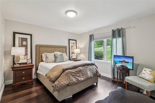 1231 Nicklaus Way W, Deer, PA 15044 - bedroom featuring wood-type flooring and baseboards