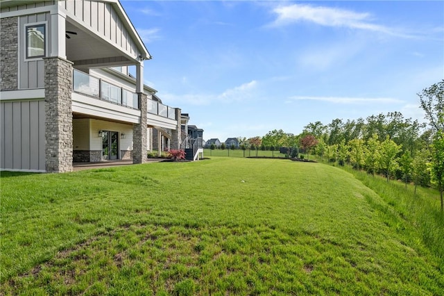 view of grassy yard
