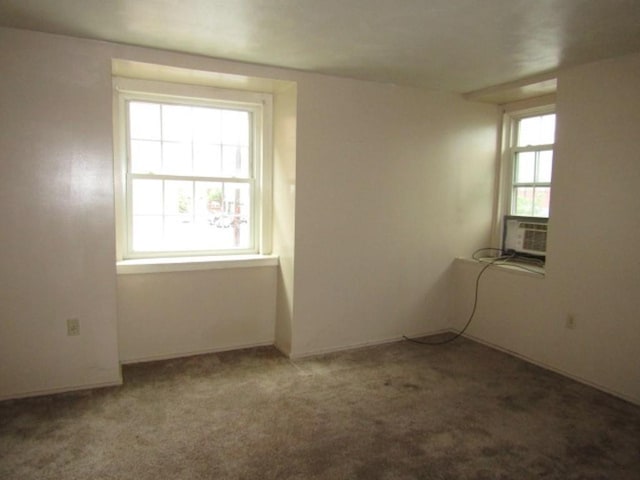 2101 Wharton St, South Side, PA 15203 - carpeted empty room with cooling unit