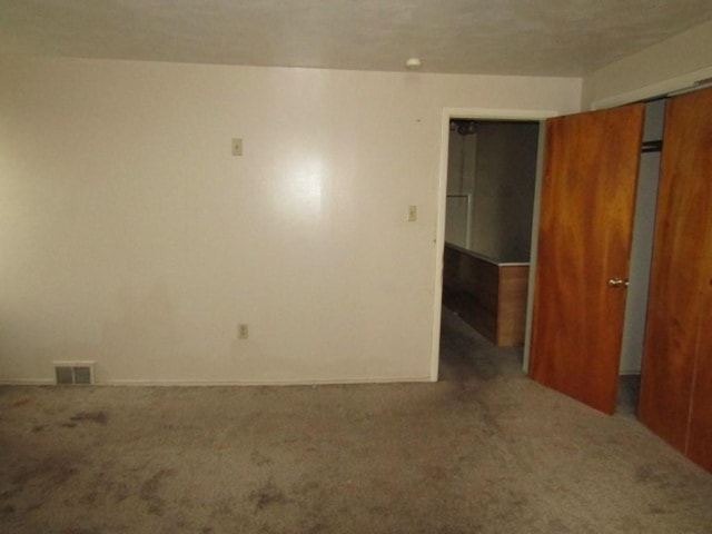 2101 Wharton St, South Side, PA 15203 - spare room featuring carpet