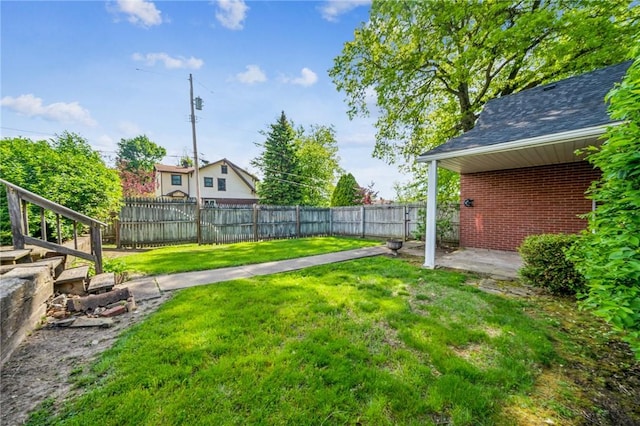 339 Hamil Rd, Penn Hills, PA 15147 - view of yard