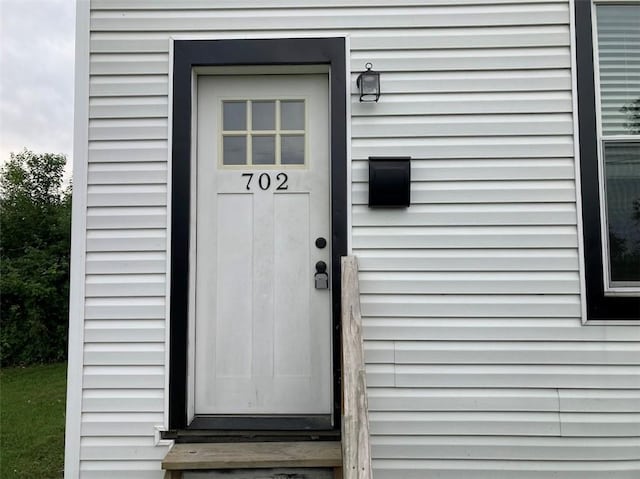 view of exterior entry