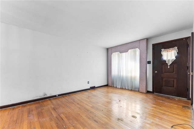 3735 Lyndell St, Castle Shannon, PA 15234 - entryway featuring wood finished floors and baseboards