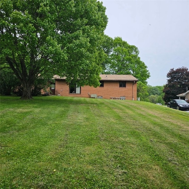 148 James St, Chippewa Twp, PA 15010 - view of grassy yard