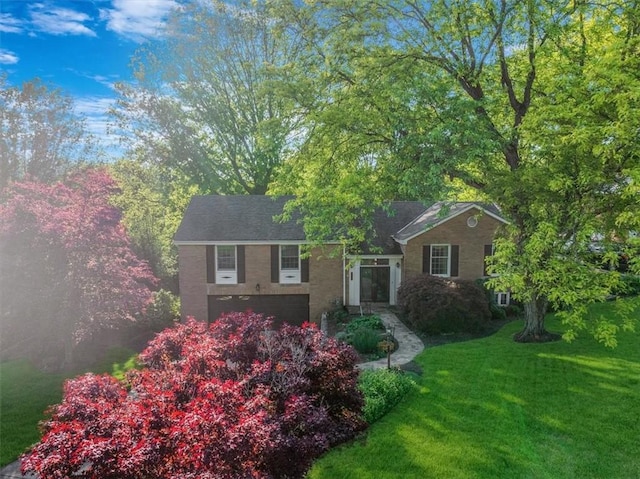 2652 Thorntree Dr, Upper St Clair, PA 15241 - view of front of house featuring a front yard