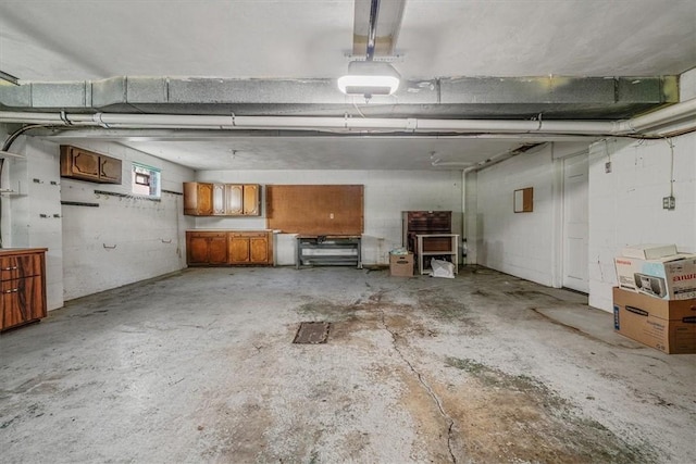 2652 Thorntree Dr, Upper St Clair, PA 15241 - garage featuring a garage door opener