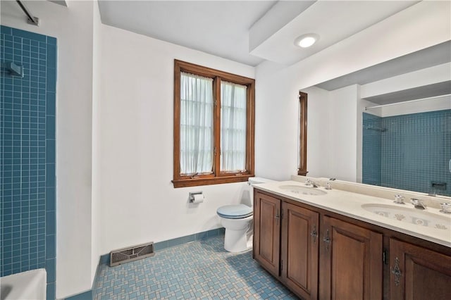 677 Harrogate Rd, Upper St Clair, PA 15241 - bathroom with toilet, double vanity, baseboards, tile patterned floors, and tiled shower / bath