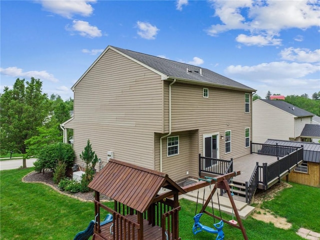 2034 Meadowridge Dr, North Strabane, PA 15301 - back of property featuring a yard and a wooden deck