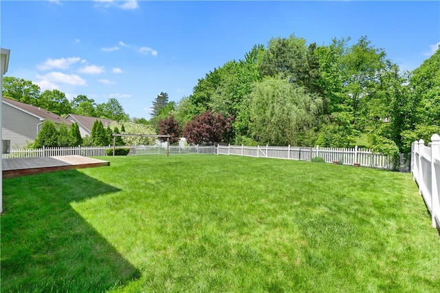 815 Kira Cir, Cranberry Twp, PA 16066 - view of yard