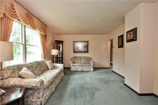 24 N St, Smith, PA 15004 - carpeted living room featuring baseboards