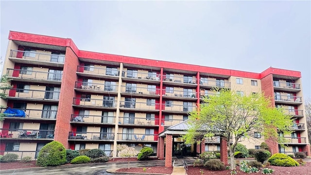 1987 Centurion Dr Unit 107, Forest Hills Boro, PA 15221 - view of apartment building / complex