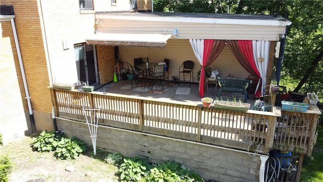 43 Bellevue Ave, West View, PA 15229 - view of patio featuring a deck