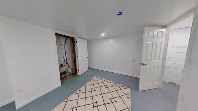 912 N Saint Clair St, Highland Park, PA 15206 - finished below grade area with baseboards and recessed lighting
