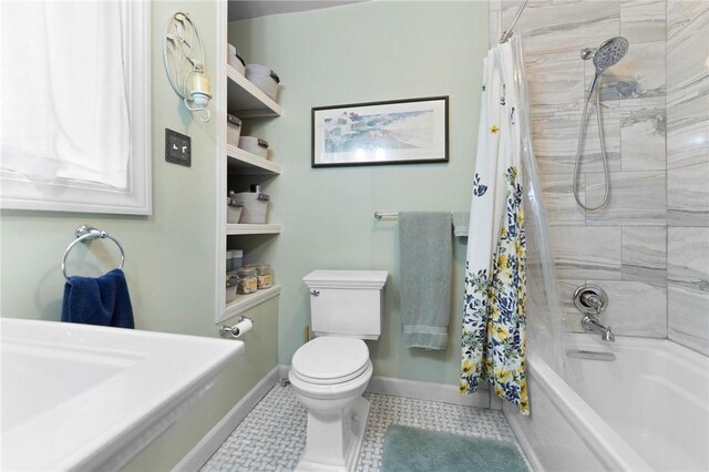 218 Barth Ave, Mt Lebanon, PA 15228 - full bath with toilet, shower / bathtub combination with curtain, and baseboards