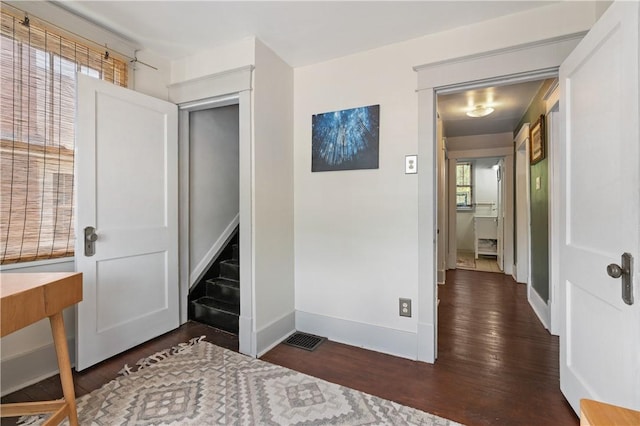 800 4th St, Beaver, PA 15009 - entrance foyer with wood finished floors and baseboards