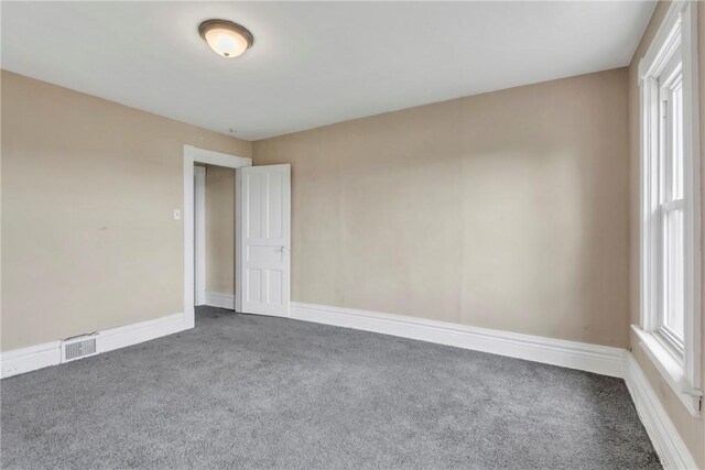 1630 Poplar Way, Braddock, PA 15104 - carpeted empty room with baseboards