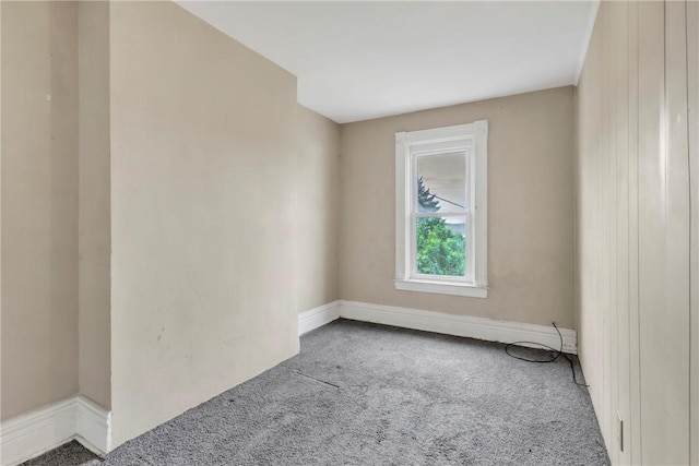 1630 Poplar Way, Braddock, PA 15104 - empty room with carpet flooring and baseboards