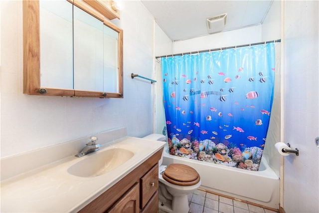 1028 Woodland Ave, Port Vue, PA 15133 - bathroom with shower / bath combination with curtain, toilet, vanity, and tile patterned floors