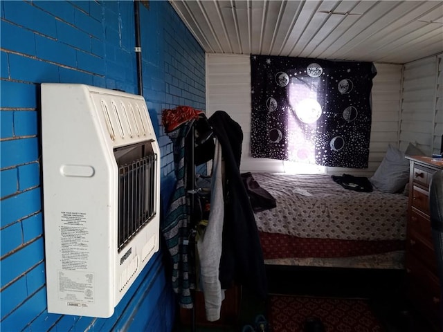 81 Allen St, Allentown, PA 15210 - bedroom featuring concrete block wall and heating unit