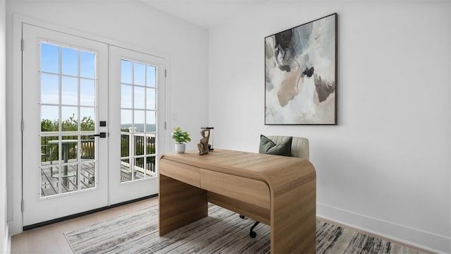 130 Prospect St, Mt Washington, PA 15211 - office featuring baseboards and wood finished floors