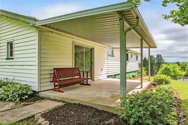 35 Kenmore Rd, West Salem Twp, PA 16125 - view of patio / terrace