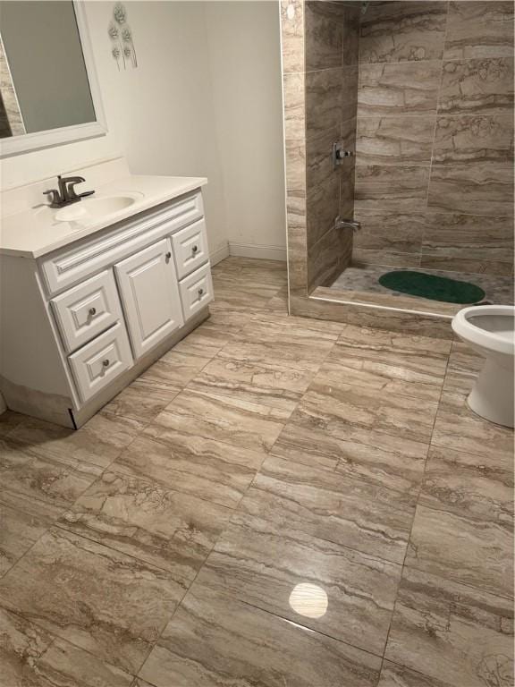 1215 Schimmer St, Brighton Heights, PA 15212 - full bath featuring a shower stall, vanity, and baseboards