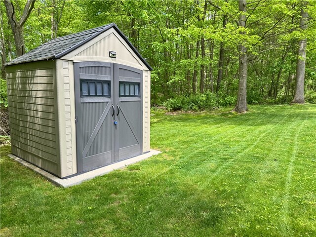 202 Jefferson Ct, Slippery Rock Boro, PA 16057 - view of shed