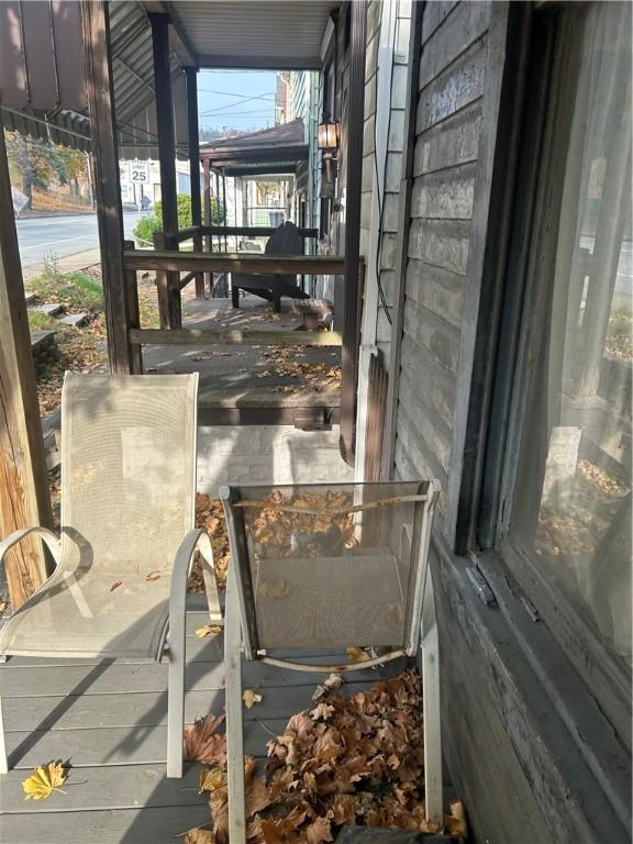 831 Forest Ave, West Homestead, PA 15120 - view of wooden deck