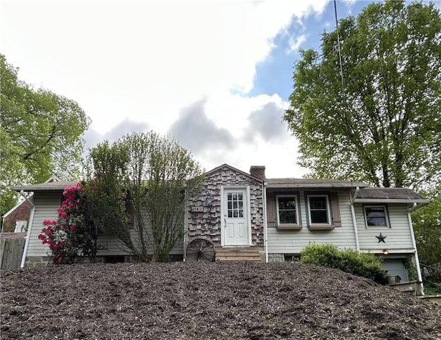 508 Woodside Rd, Forest Hills Boro, PA 15221 - view of front of house featuring a chimney