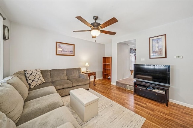 784 Ohio River Blvd, Sewickley, PA 15143 - living area featuring light wood-type flooring, a ceiling fan, and baseboards