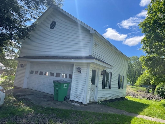 218 S Mercer, Linesville Boro, PA 16424 - view of home's exterior with a garage