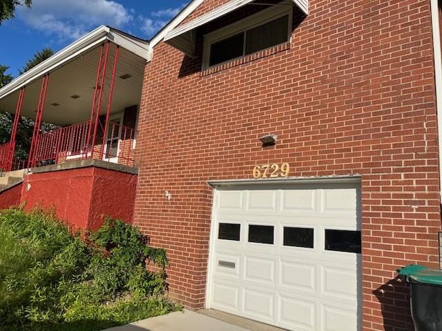 6729 Highland Ave, Union Twp Wsh, PA 15332 - view of side of property featuring brick siding and an attached garage