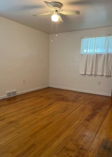 6729 Highland Ave, Union Twp Wsh, PA 15332 - empty room with wood-type flooring, baseboards, and ceiling fan
