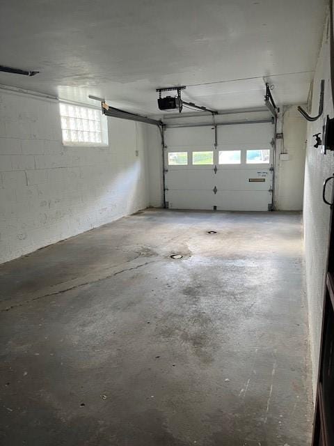 6729 Highland Ave, Union Twp Wsh, PA 15332 - garage with a garage door opener