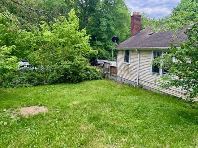 15 Allen Way, White Oak, PA 15131 - view of green lawn
