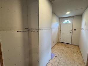 2505 Parkwood Rd, Armstrong/Shelocta, PA 15774 - view of foyer entrance