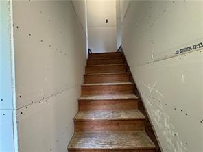 2505 Parkwood Rd, Armstrong/Shelocta, PA 15774 - view of stairs